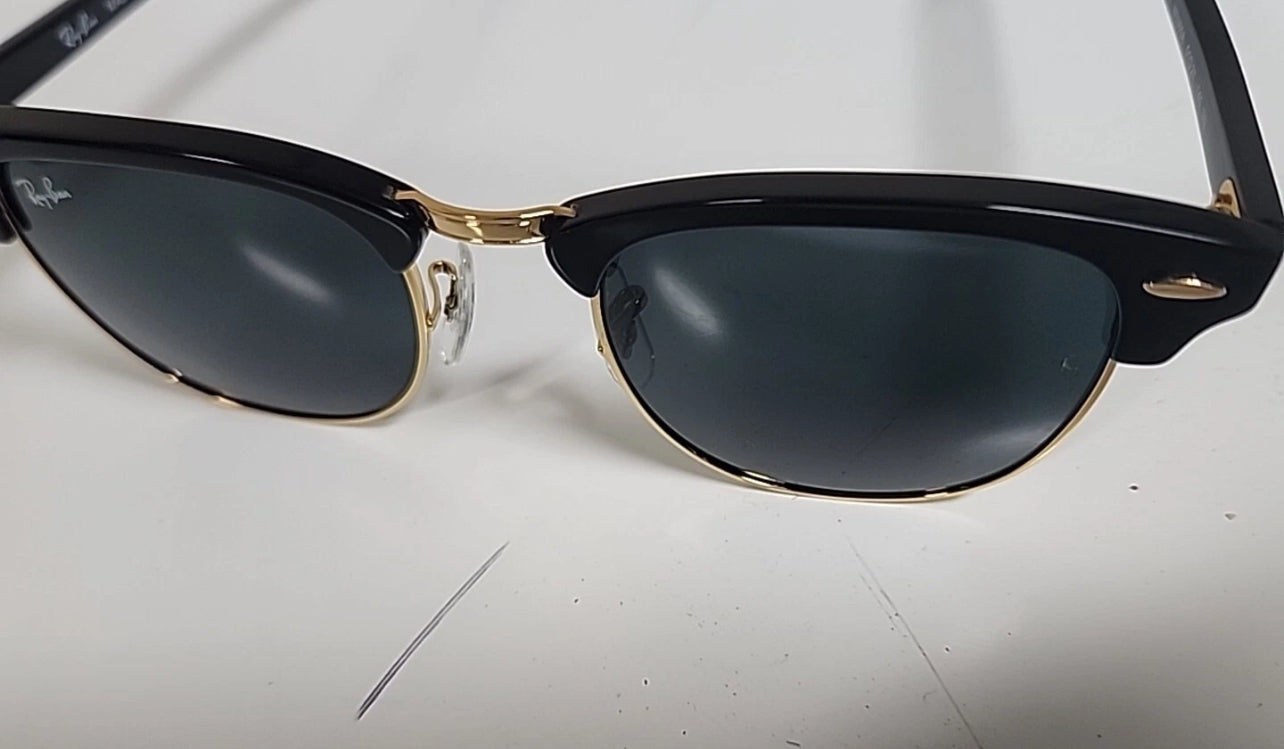 Lentes Ray-Ban Clubmaster Classic Icons - Where Retro Meets Modern Chic