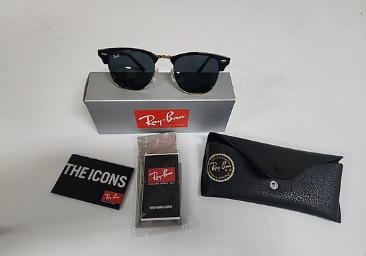 Lentes Ray-Ban Clubmaster Classic Icons - Where Retro Meets Modern Chic